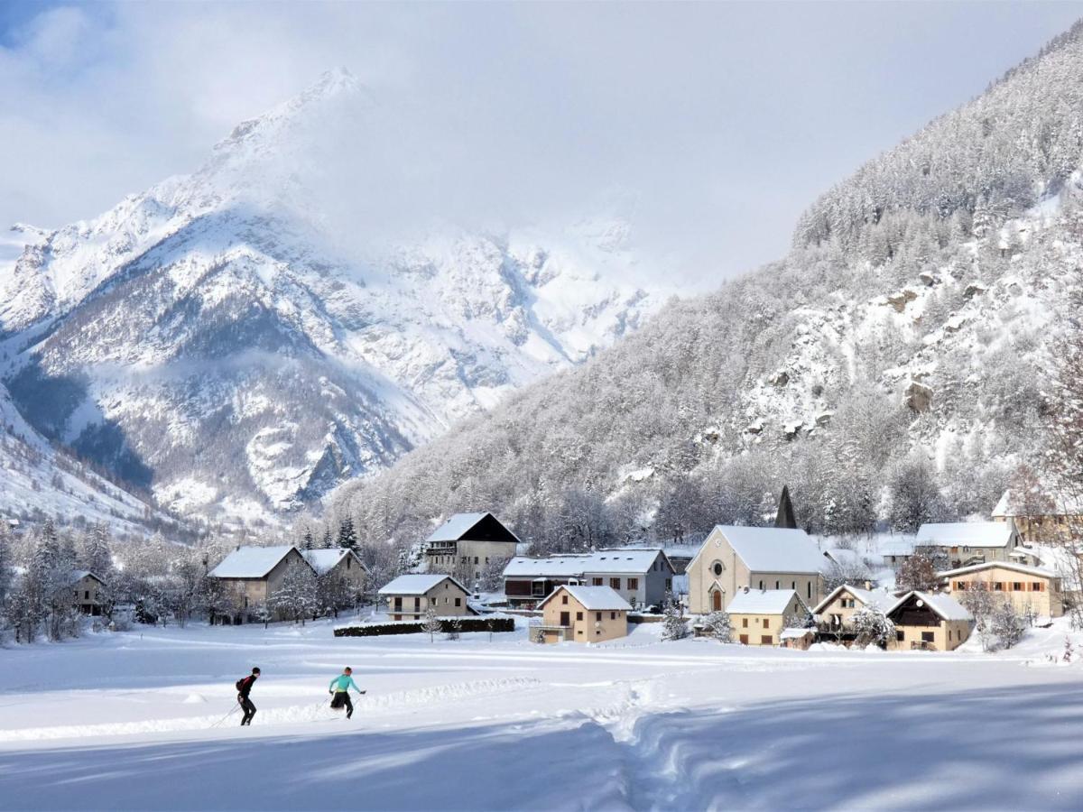 Auberge Des Ecrins Champoléon Exteriér fotografie